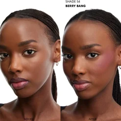 Make Me Blush Bold Blurring Blush, 54 Berry Bang