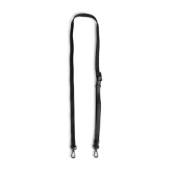 Molly Læderstrop, Black