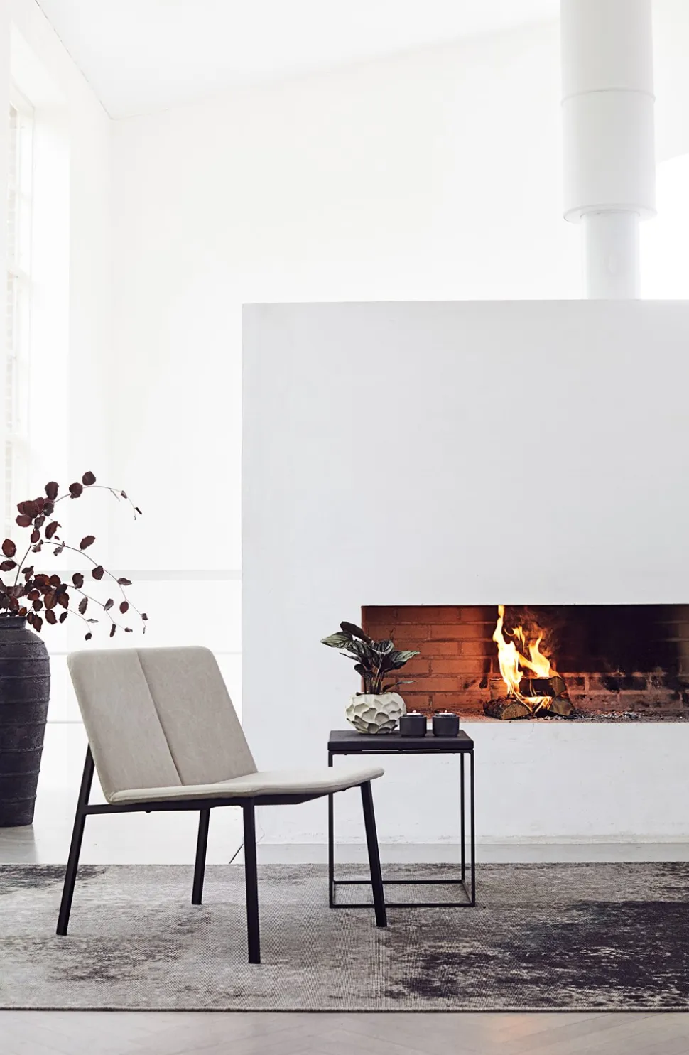 Moment Lysestage, Grey