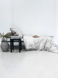 Multi Stripe Sengelinned, Mud, 140x200 cm