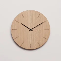 Oak Vægur, Light Oak/Black, Ø28 cm