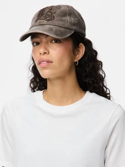 Olivia Cap, Delicioso