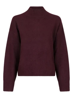 Paulina Striktrøje, Wine, 40