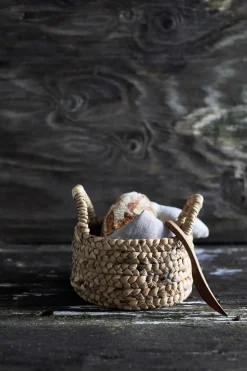 Petite Kurv, Natural