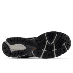 2002R Sneakers, Castlerock/Black, 39.5