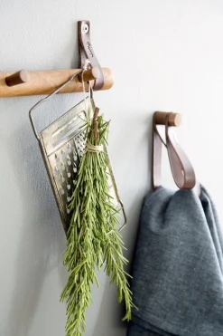 Rack 4 Dot Knagerække, Oiled