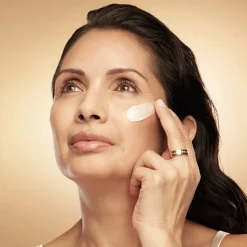 Revitalizing Supreme+ Youth Power Creme, 30 ml