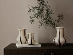Riban Vase, Cream