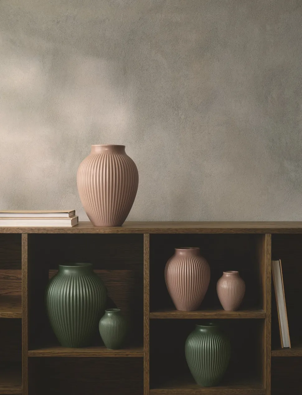 Riflet Vase, Mat Dusty Rose