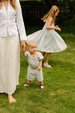 Roberta Sandaler, Sky Blue, 27