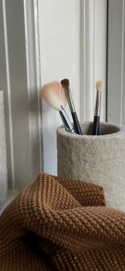 Sandstone Tandbørstekrus, Sand