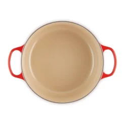 Signature Rund Støbejernsgryde, Cerise, 6,7 L