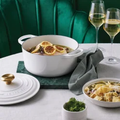 Signature Rund Støbejernsgryde, White, 4,2 L