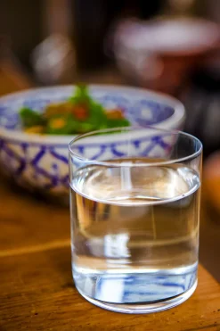 Sky Blue Sand 4-pak Vandglas, Klar, 32 cl