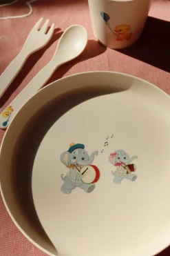 Spisesæt, Music Parade