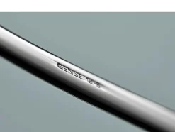 Steel Line Bordgaffel, Stål