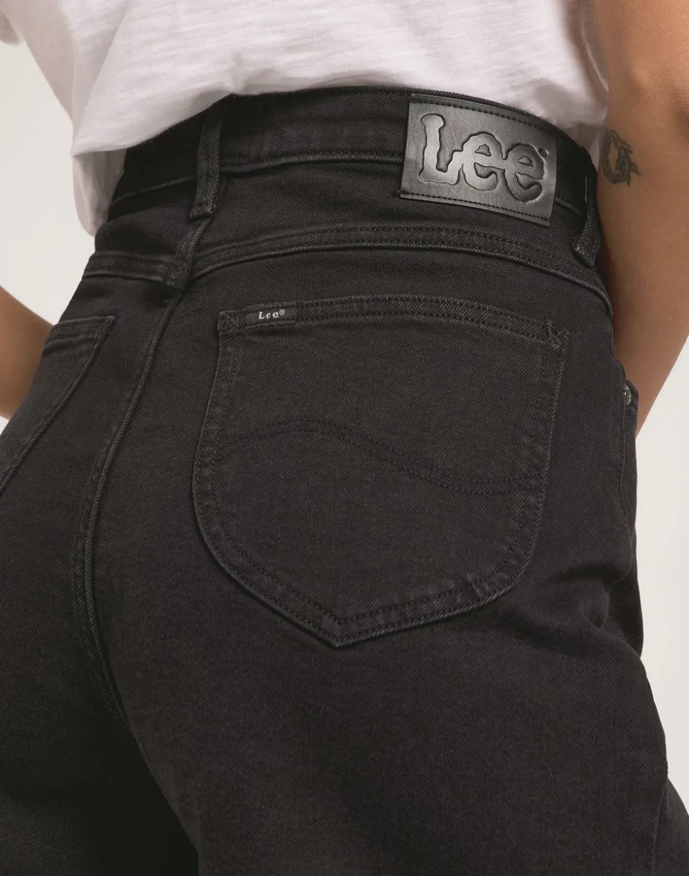 Stella Shorts, Outside Darks, 30