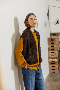 Susie Strikvest, Coffee, S