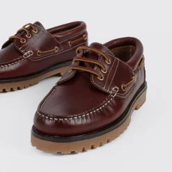 Taylor Sejlersko, Mahogany, 39