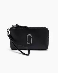 The Snapshot Wristlet Pung, Black