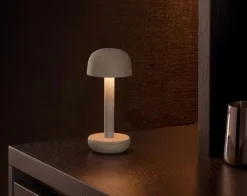 Two Bordlampe, Beige