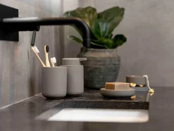 Ume Sæbedispenser, Taupe