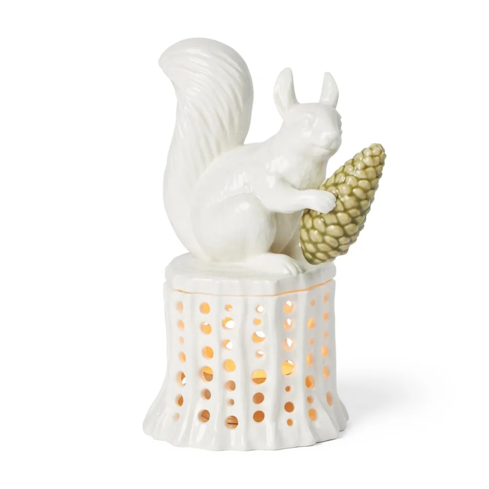 Winter Stories Egern På Træstub Lysestage, White